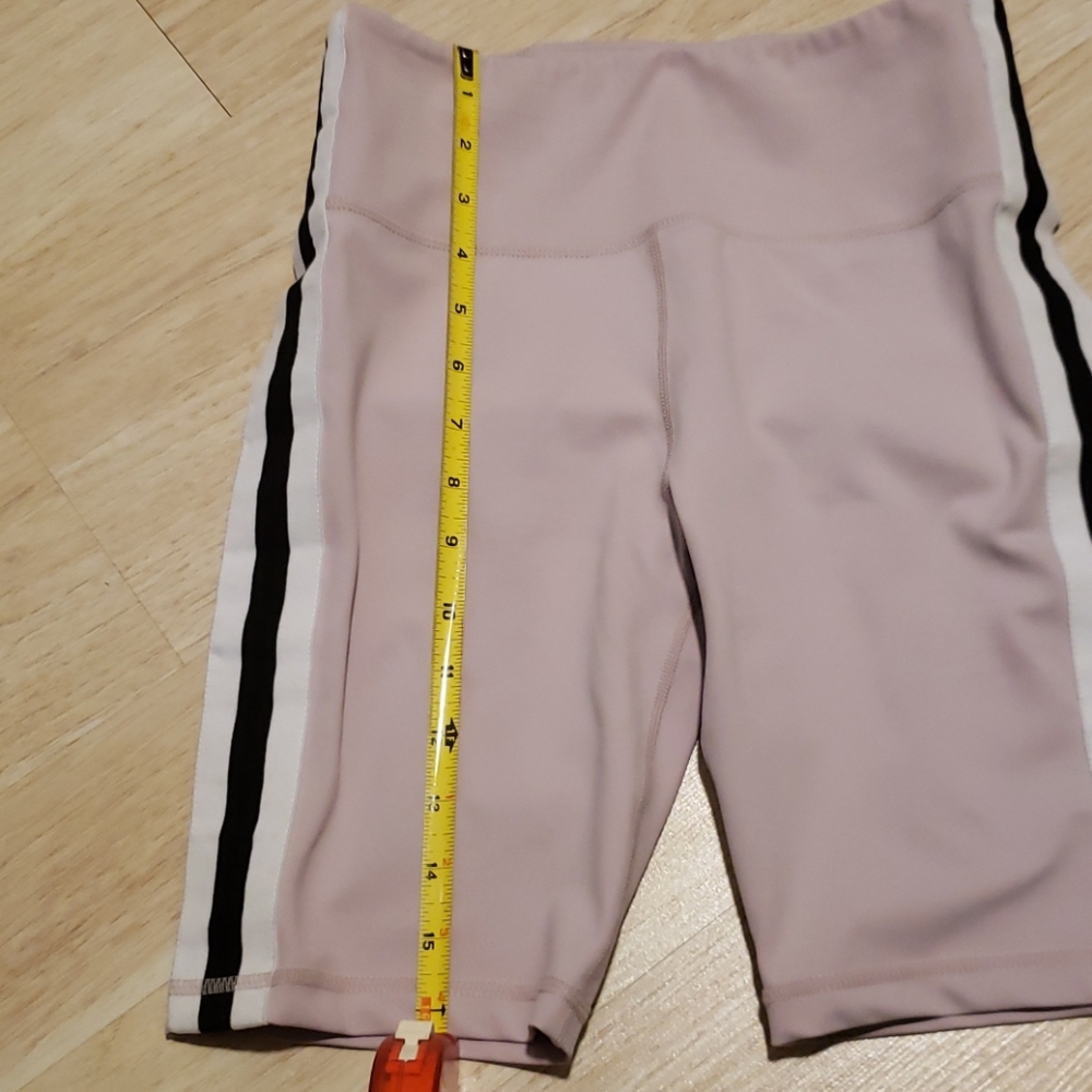 Biker shorts-All fenix Kyla shorts - Picture 4 of 8